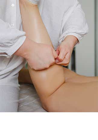 Massages jambes lourdes