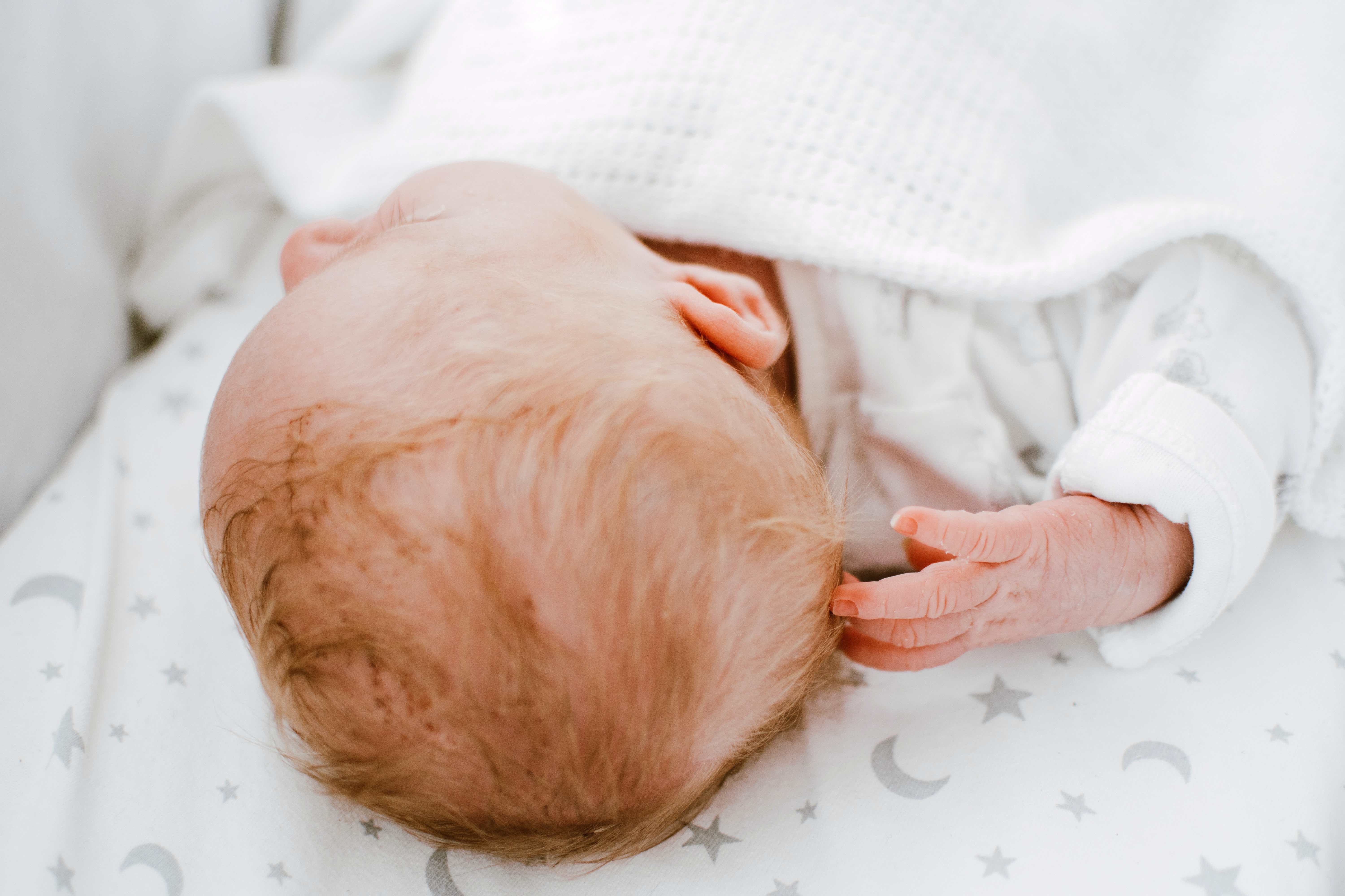 Quel produit pour les cheveux de bébé ? 